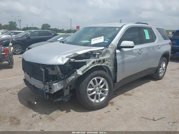 1GNERGKW1JJ223317 2018 CHEVROLET TRAVERSE - Image 2