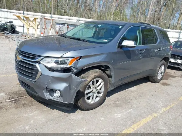 1GNERGKW1JJ234964 2018 CHEVROLET TRAVERSE - Image 2