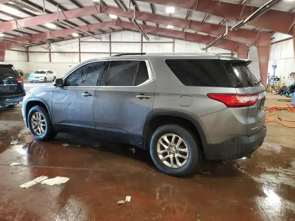 1GNERGKW1JJ250825 2018 CHEVROLET TRAVERSE - Image 2