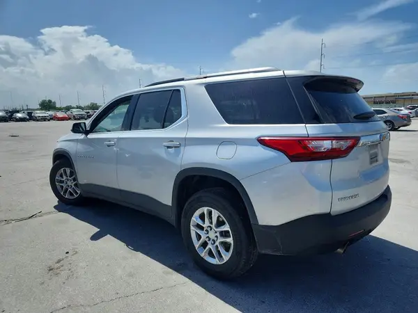 1GNERGKW1JJ261159 2018 CHEVROLET TRAVERSE - Image 2