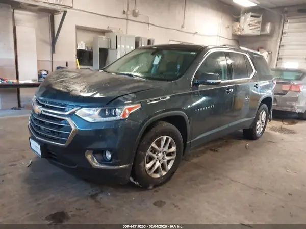 1GNERGKW1JJ268922 2018 CHEVROLET TRAVERSE - Image 2