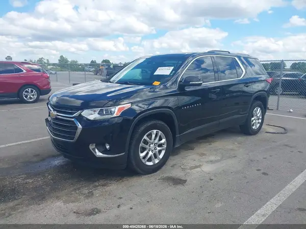 1GNERGKW1JJ282092 2018 CHEVROLET TRAVERSE - Image 2
