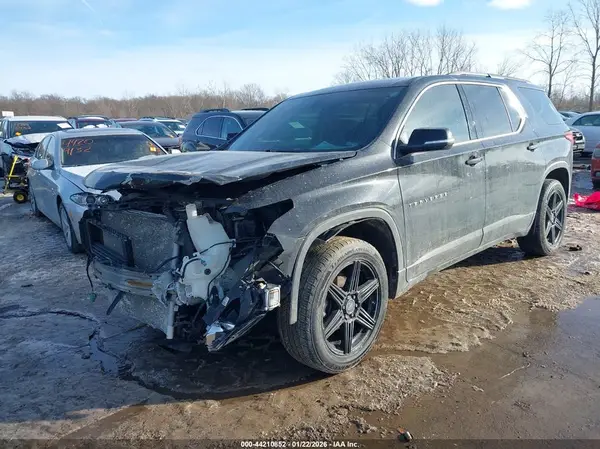 1GNERGKW1KJ104085 2019 CHEVROLET TRAVERSE - Image 2