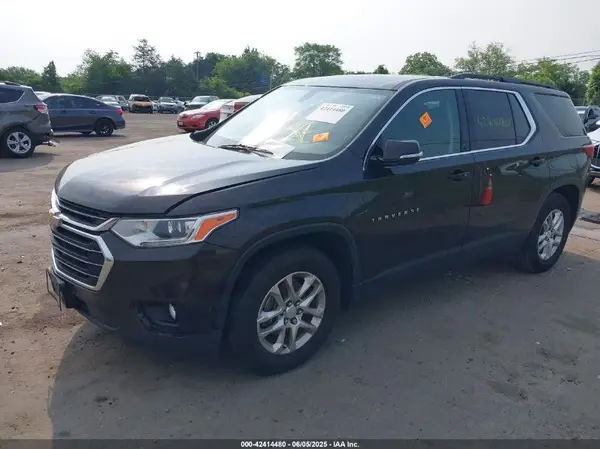 1GNERGKW1KJ145624 2019 CHEVROLET TRAVERSE - Image 2