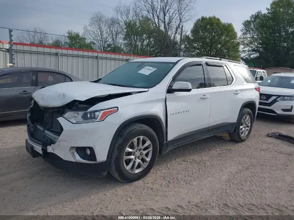 1GNERGKW1KJ193902 2019 CHEVROLET TRAVERSE - Image 2