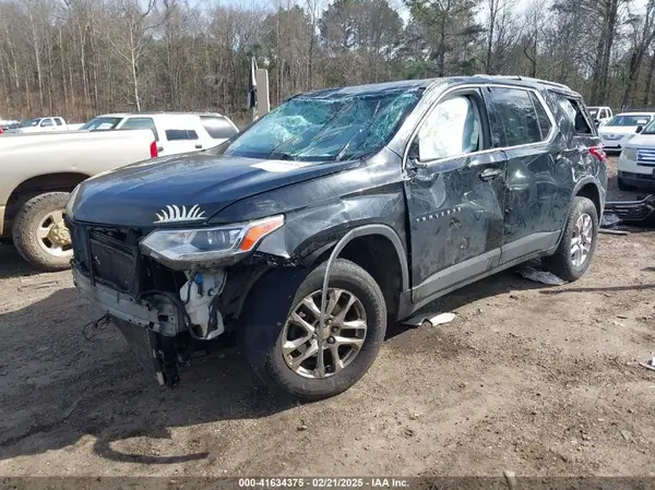 1GNERGKW1LJ166877 2020 CHEVROLET TRAVERSE - Image 2