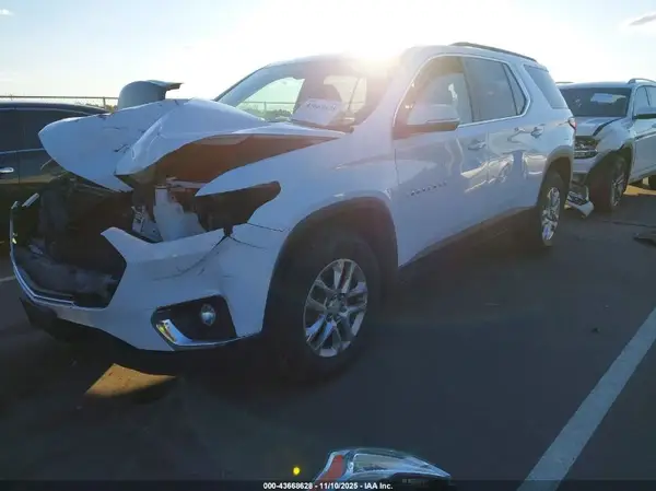 1GNERGKW1LJ186126 2020 CHEVROLET TRAVERSE - Image 2
