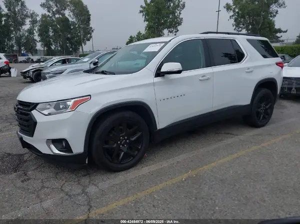 1GNERGKW1LJ295895 2020 CHEVROLET TRAVERSE - Image 2