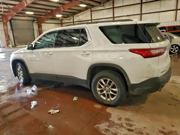 1GNERGKW1MJ230241 2021 CHEVROLET TRAVERSE - Image 2
