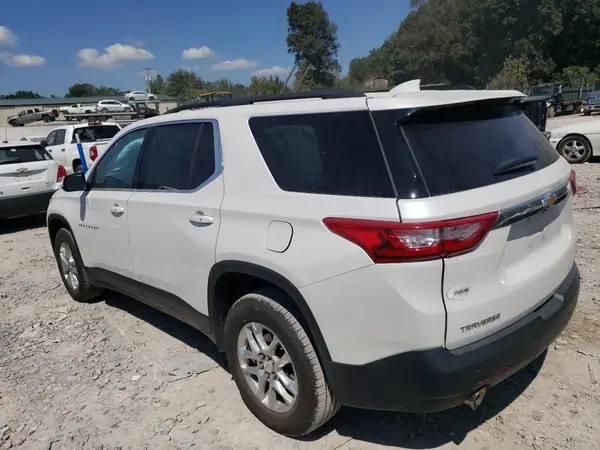 1GNERGKW1MJ262428 2021 CHEVROLET TRAVERSE - Image 2
