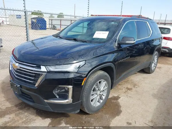 1GNERGKW1PJ122402 2023 CHEVROLET TRAVERSE - Image 2