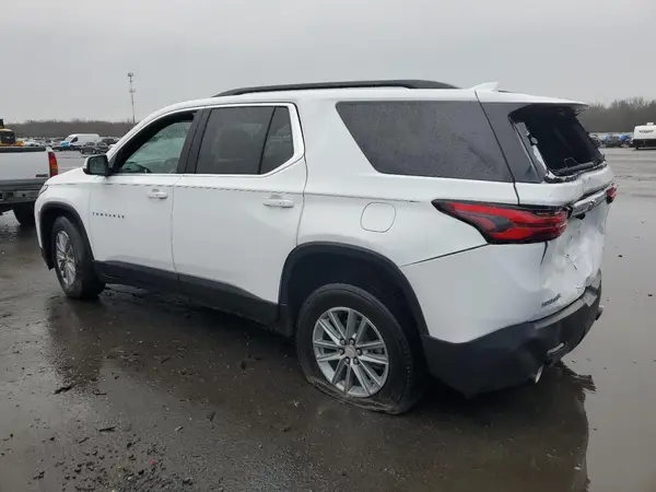 1GNERGKW1PJ261302 2023 CHEVROLET TRAVERSE - Image 2
