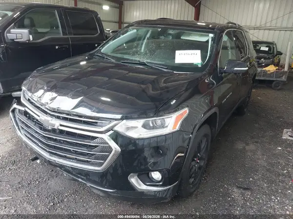 1GNERGKW2JJ111514 2018 CHEVROLET TRAVERSE - Image 2