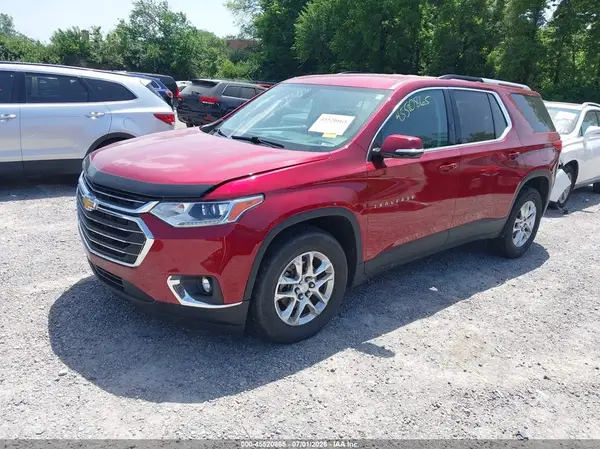 1GNERGKW2JJ112453 2018 CHEVROLET TRAVERSE - Image 2