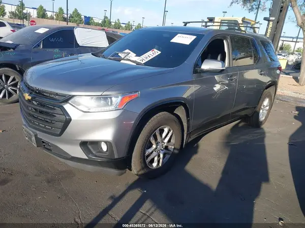 1GNERGKW2JJ127213 2018 CHEVROLET TRAVERSE - Image 2