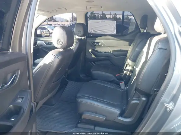 1GNERGKW2JJ127213 2018 CHEVROLET TRAVERSE - Image 8