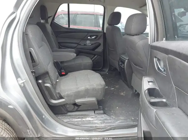 1GNERGKW2JJ155786 2018 CHEVROLET TRAVERSE - Image 8