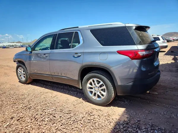 1GNERGKW2JJ157103 2018 CHEVROLET TRAVERSE - Image 2