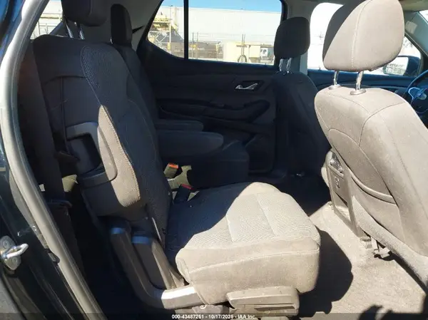 1GNERGKW2JJ181269 2018 CHEVROLET TRAVERSE - Image 8