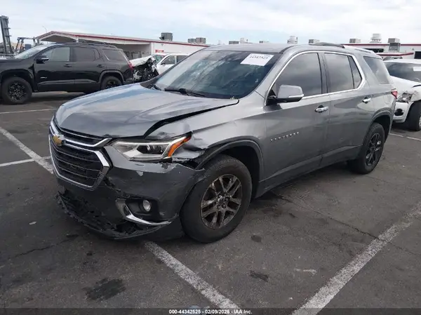 1GNERGKW2JJ188366 2018 CHEVROLET TRAVERSE - Image 2