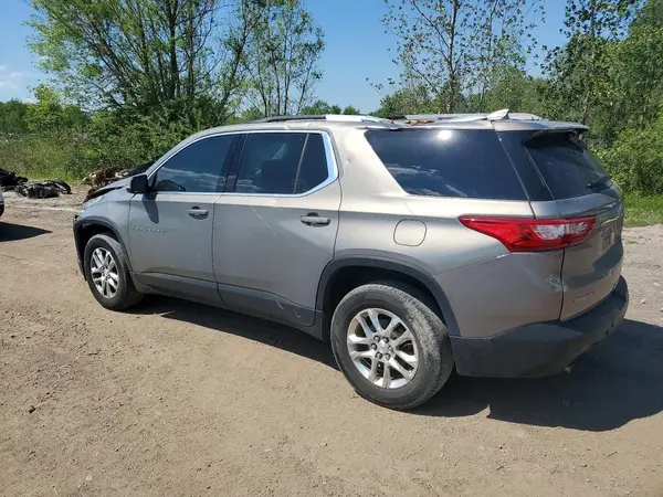 1GNERGKW2JJ231376 2018 CHEVROLET TRAVERSE - Image 2