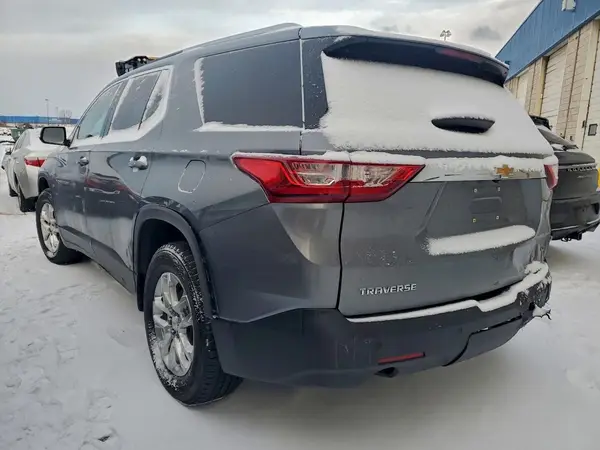 1GNERGKW2JJ243916 2018 CHEVROLET TRAVERSE - Image 2