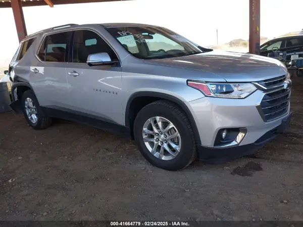 1GNERGKW2JJ250414 2018 CHEVROLET TRAVERSE - Image 1