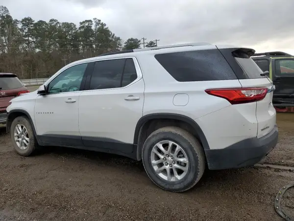 1GNERGKW2JJ261090 2018 CHEVROLET TRAVERSE - Image 2