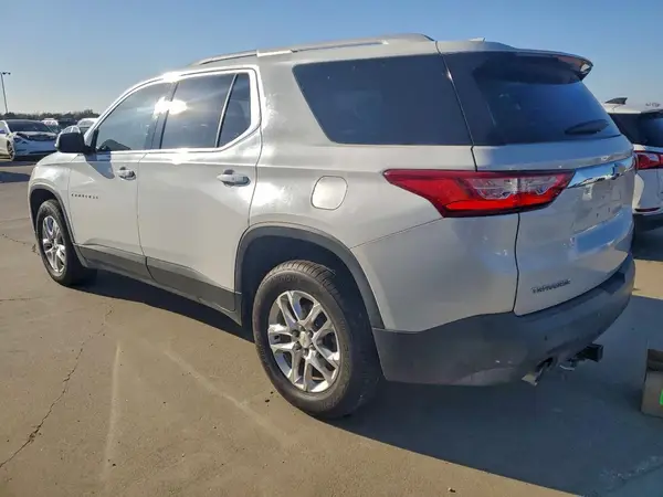 1GNERGKW2JJ267259 2018 CHEVROLET TRAVERSE - Image 2