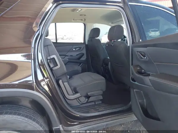 1GNERGKW2KJ109070 2019 CHEVROLET TRAVERSE - Image 8