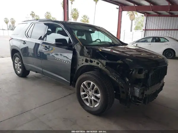 1GNERGKW2KJ129240 2019 CHEVROLET TRAVERSE - Image 1