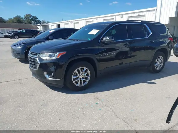 1GNERGKW2KJ172749 2019 CHEVROLET TRAVERSE - Image 2