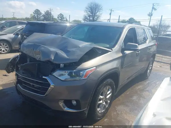 1GNERGKW2KJ235736 2019 CHEVROLET TRAVERSE - Image 2