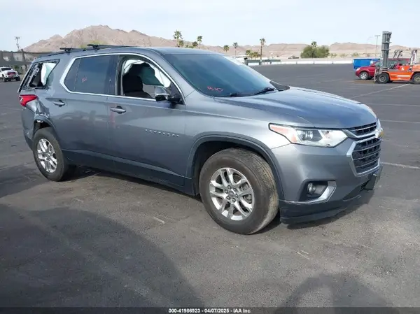 1GNERGKW2LJ240355 2020 CHEVROLET TRAVERSE - Image 1