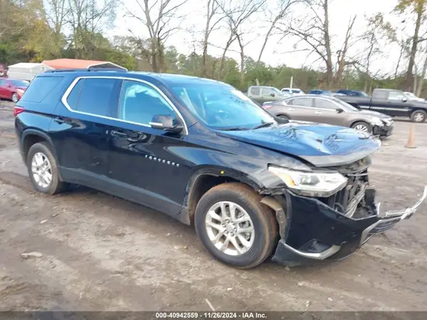 1GNERGKW2MJ245668 2021 CHEVROLET TRAVERSE - Image 1