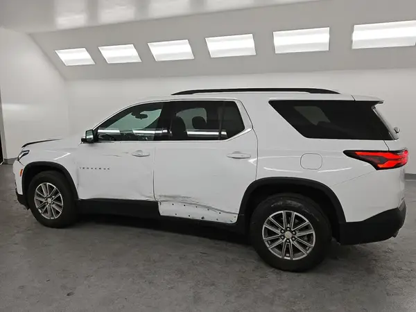 1GNERGKW2PJ135658 2023 CHEVROLET TRAVERSE - Image 2