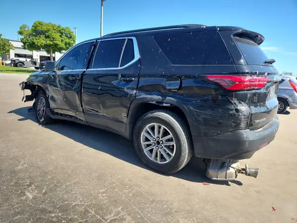 1GNERGKW2PJ313620 2023 CHEVROLET TRAVERSE - Image 2
