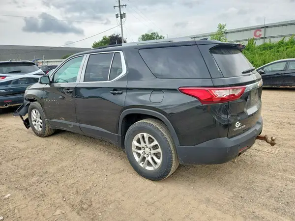 1GNERGKW3JJ114454 2018 CHEVROLET TRAVERSE - Image 2