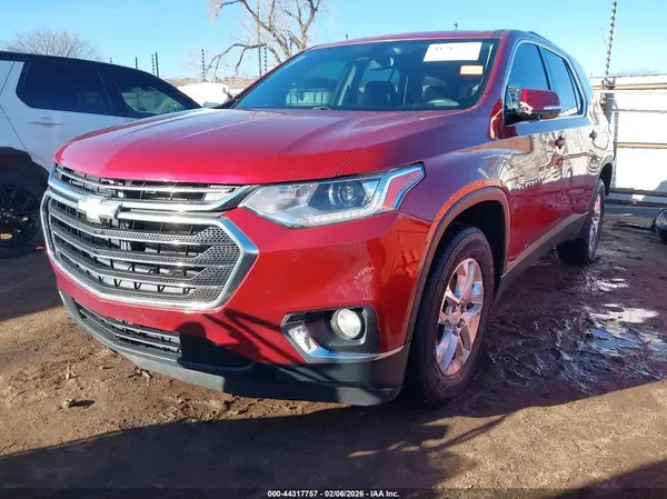1GNERGKW3JJ120495 2018 CHEVROLET TRAVERSE - Image 2