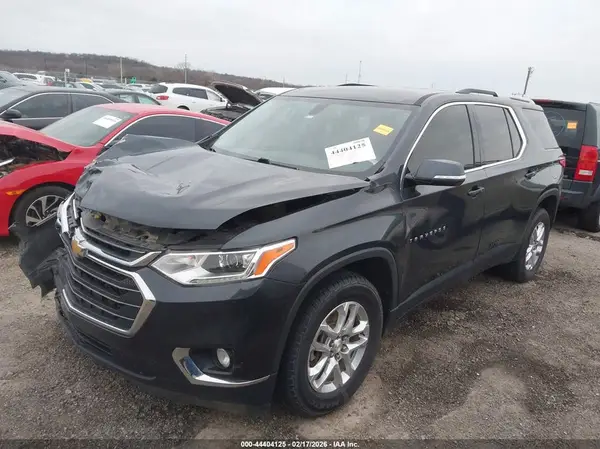 1GNERGKW3JJ129990 2018 CHEVROLET TRAVERSE - Image 2