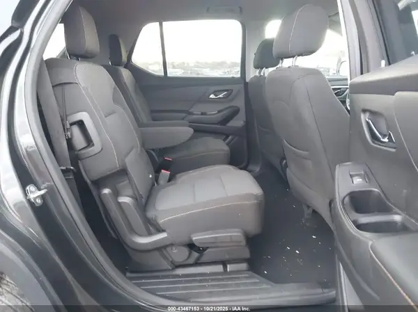 1GNERGKW3JJ142867 2018 CHEVROLET TRAVERSE - Image 8