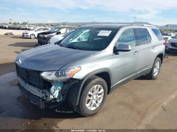1GNERGKW3JJ164349 2018 CHEVROLET TRAVERSE - Image 2
