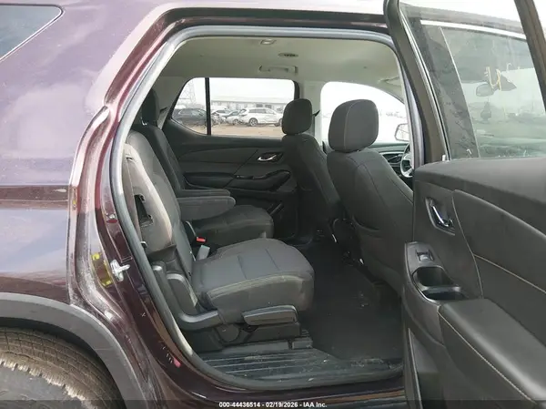 1GNERGKW3JJ175268 2018 CHEVROLET TRAVERSE - Image 8