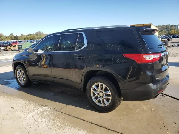 1GNERGKW3JJ224727 2018 CHEVROLET TRAVERSE - Image 2