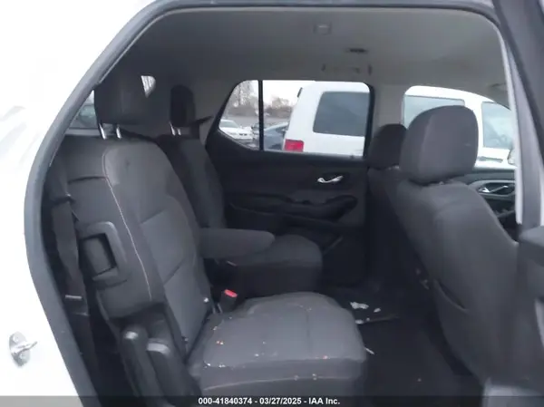 1GNERGKW3JJ232942 2018 CHEVROLET TRAVERSE - Image 8