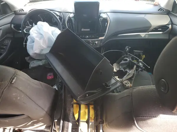 1GNERGKW3JJ237767 2018 CHEVROLET TRAVERSE - Image 8