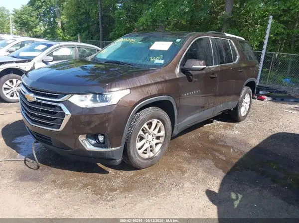 1GNERGKW3JJ244640 2018 CHEVROLET TRAVERSE - Image 2