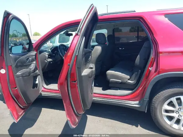 1GNERGKW3JJ248882 2018 CHEVROLET TRAVERSE - Image 8