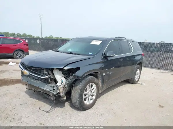 1GNERGKW3JJ259493 2018 CHEVROLET TRAVERSE - Image 2