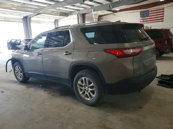 1GNERGKW3JJ267576 2018 CHEVROLET TRAVERSE - Image 2